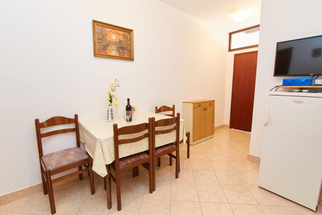 Apartments And Rooms With Parking Space Crikvenica - 19125 Extérieur photo