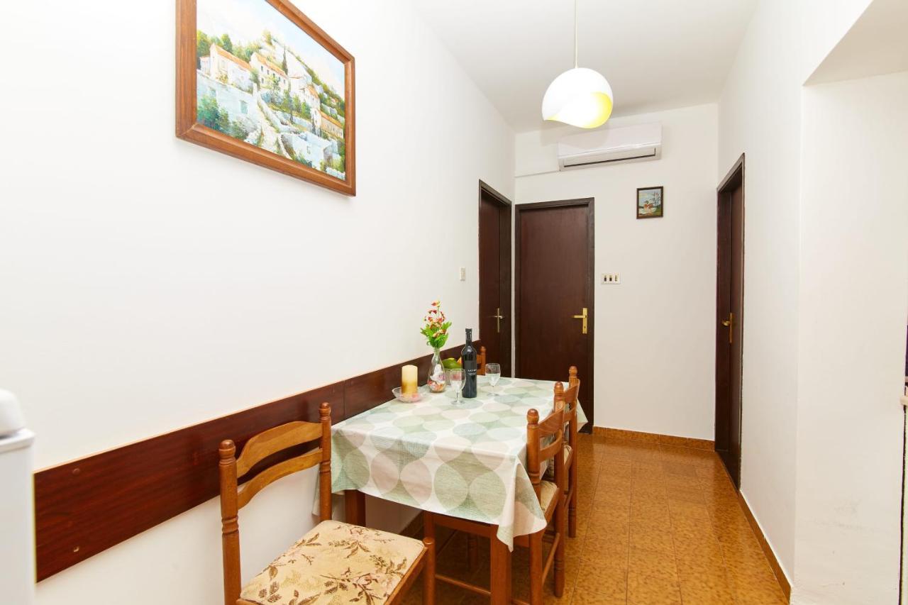 Apartments And Rooms With Parking Space Crikvenica - 19125 Extérieur photo