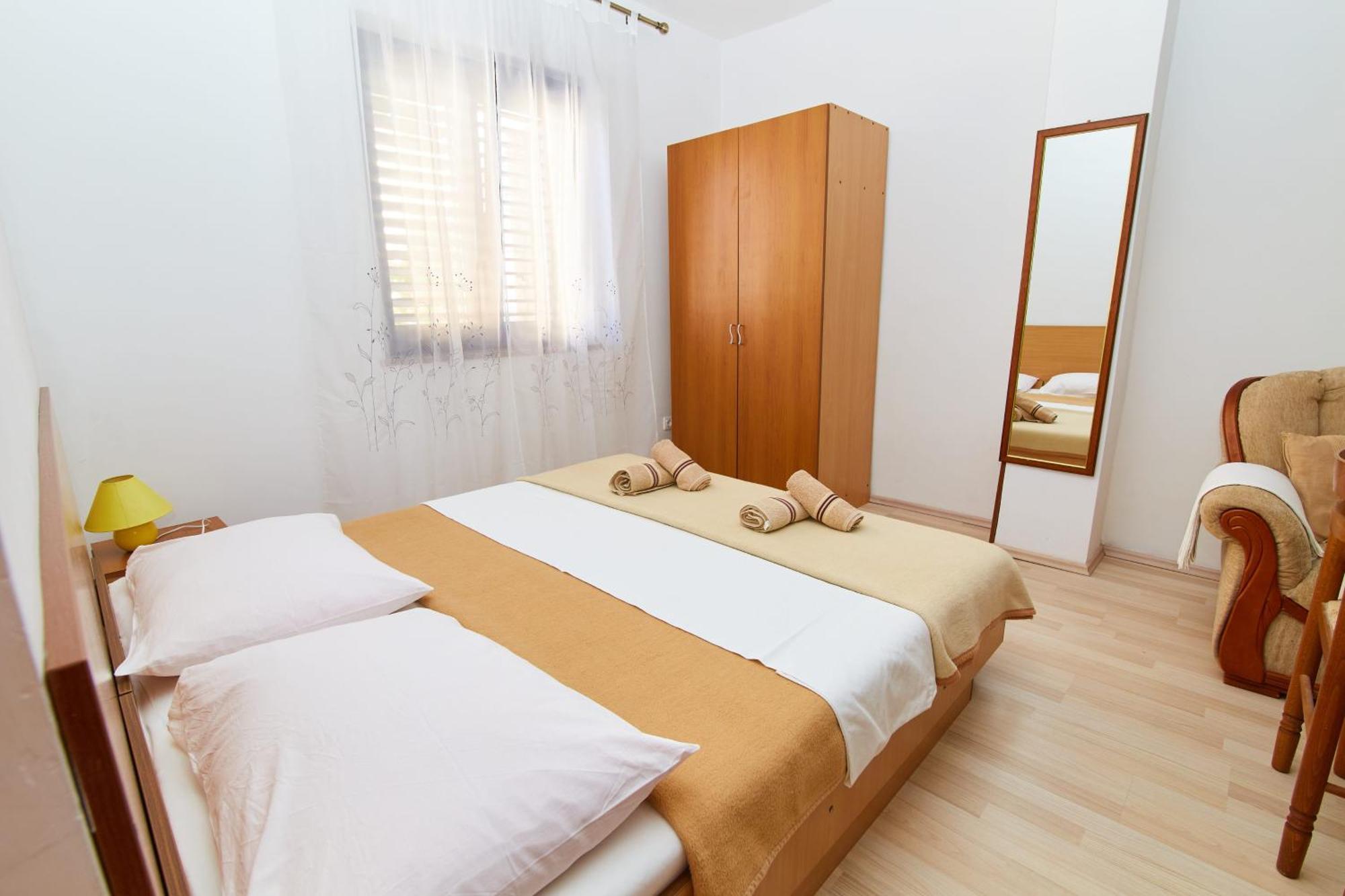 Apartments And Rooms With Parking Space Crikvenica - 19125 Chambre photo